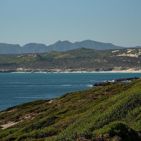 Whalesong Lodge Gansbaai Eksteriør billede