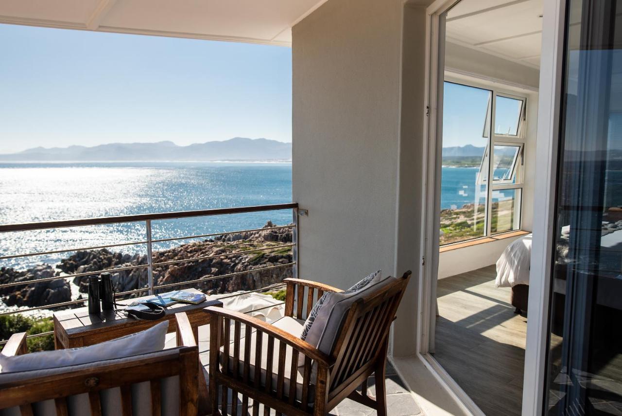 Whalesong Lodge Gansbaai Eksteriør billede