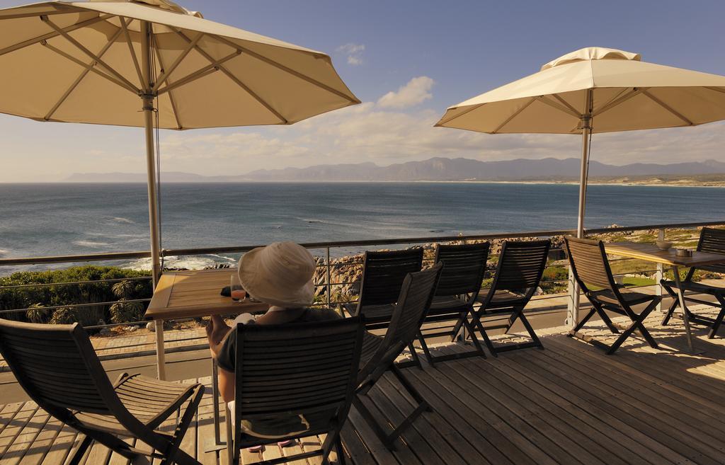 Whalesong Lodge Gansbaai Eksteriør billede