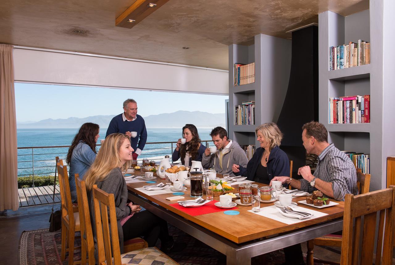 Whalesong Lodge Gansbaai Eksteriør billede