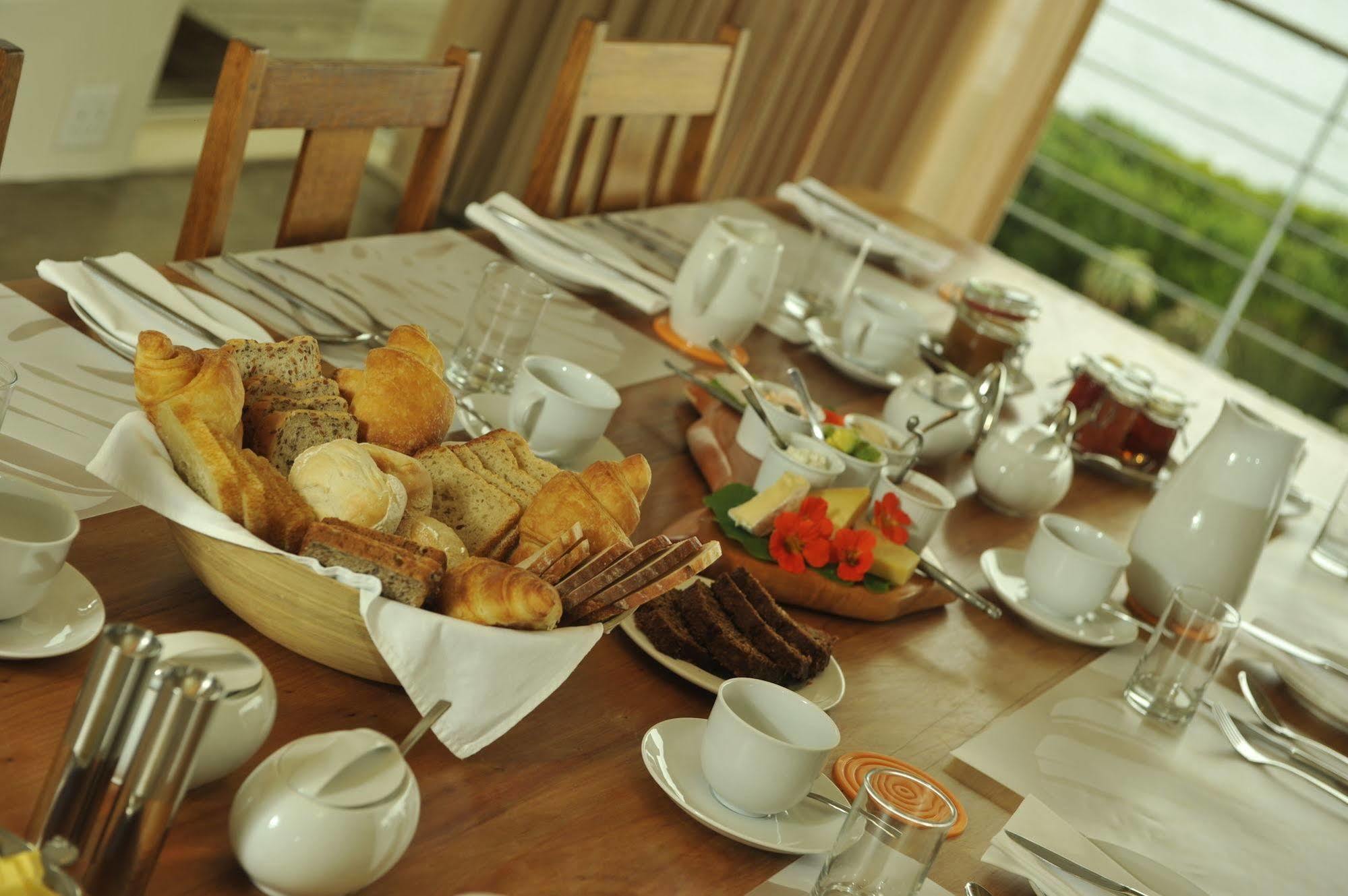 Whalesong Lodge Gansbaai Eksteriør billede